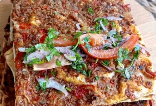 Hazır Yufkadan Çıtır Lahmacun