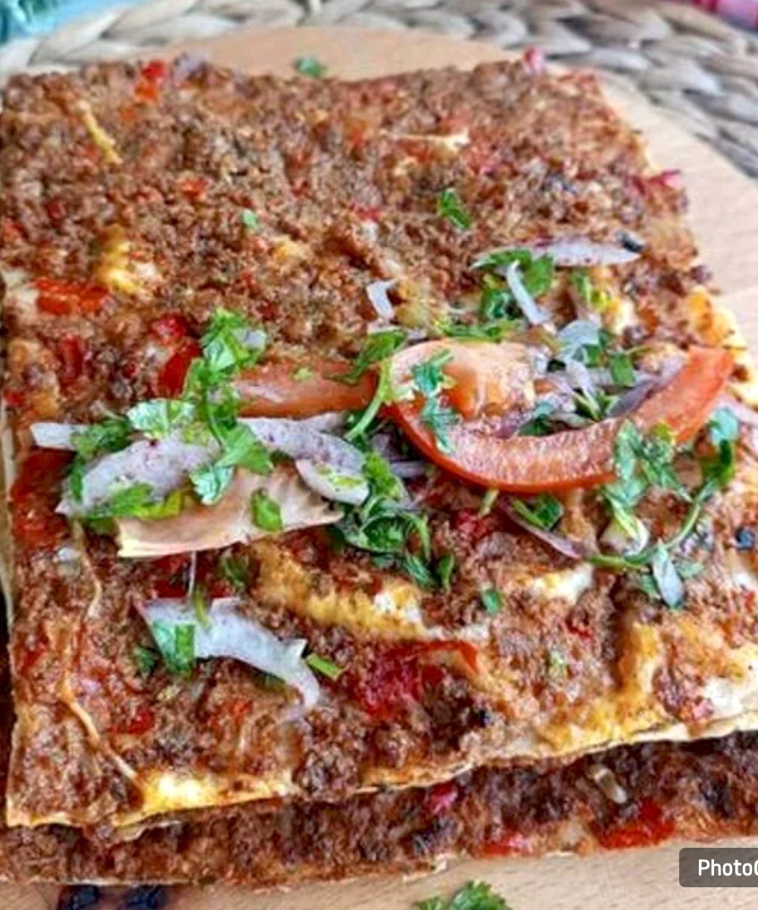 Hazır Yufkadan Çıtır Lahmacun