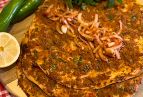 Ev Yapımı Lahmacun Tarifi