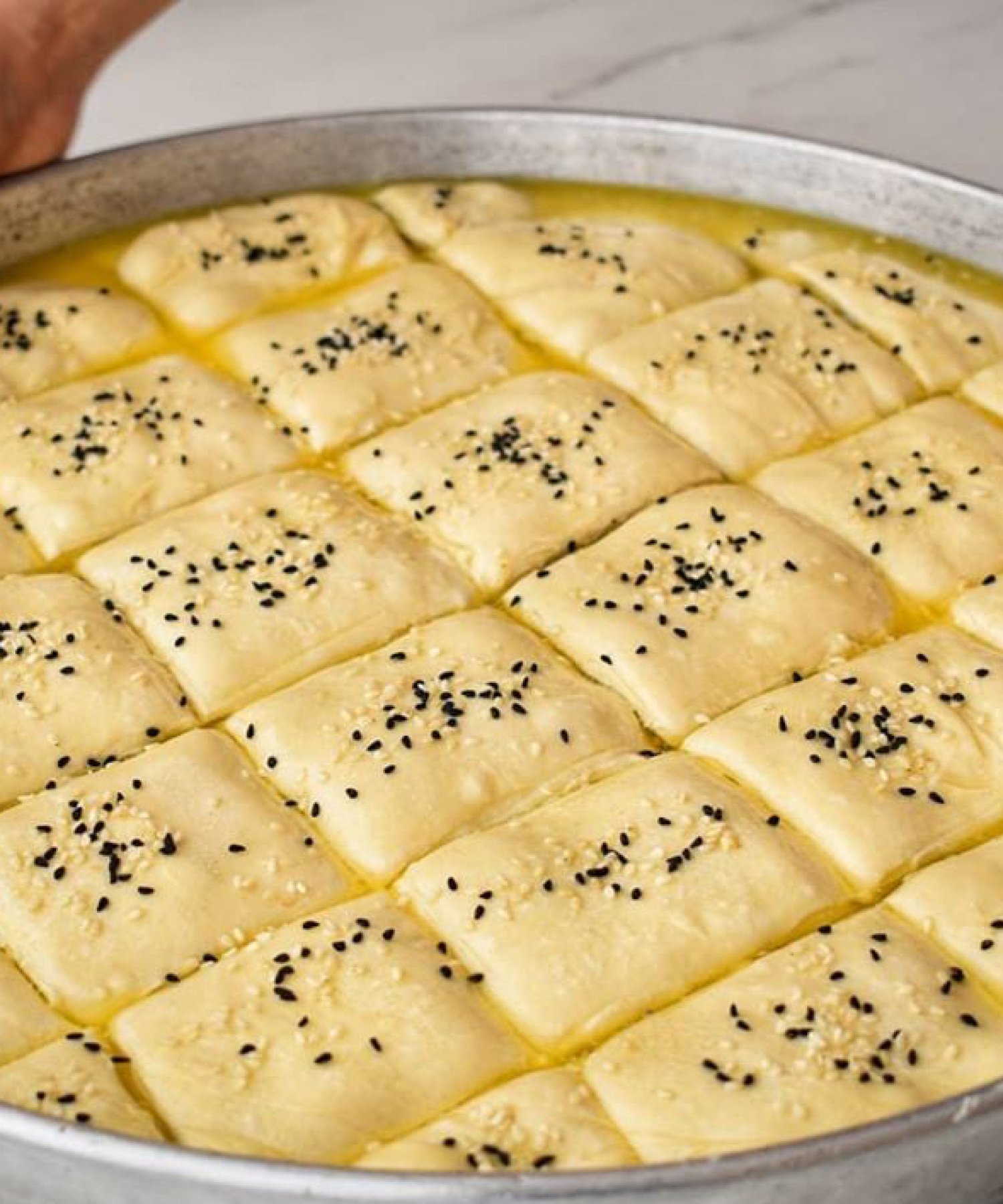 Kolay Tepsi Böreği Tarifi