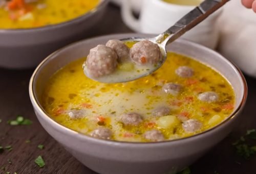 Ekşili Ve Terbiyeli Sulu Köfte