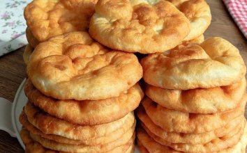 Puf Puf Kabaran Yağ Çekmeyen Enfes Pişi Tarifi
