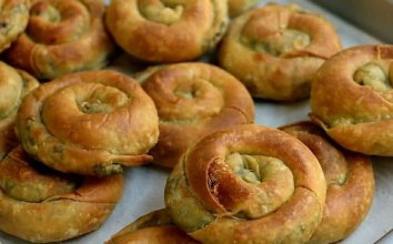 El Açması Çıtır Börek Tarifi