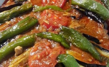 Tavuklu Patlıcan Kebabı Tarifi