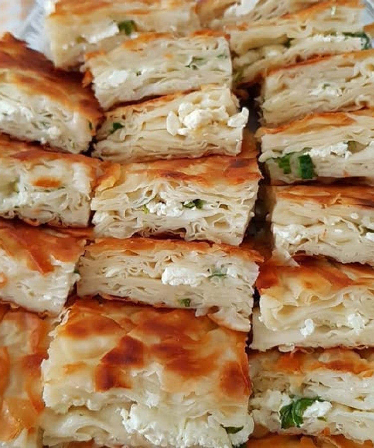 El Açması Su Böreği Tarifi