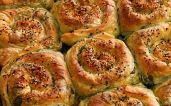 Annemin Ispanaklı Börek