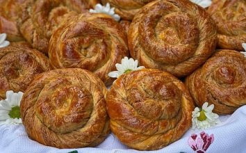 Porsiyonluk Haşhaşlı Bükme Çörek Tarifi